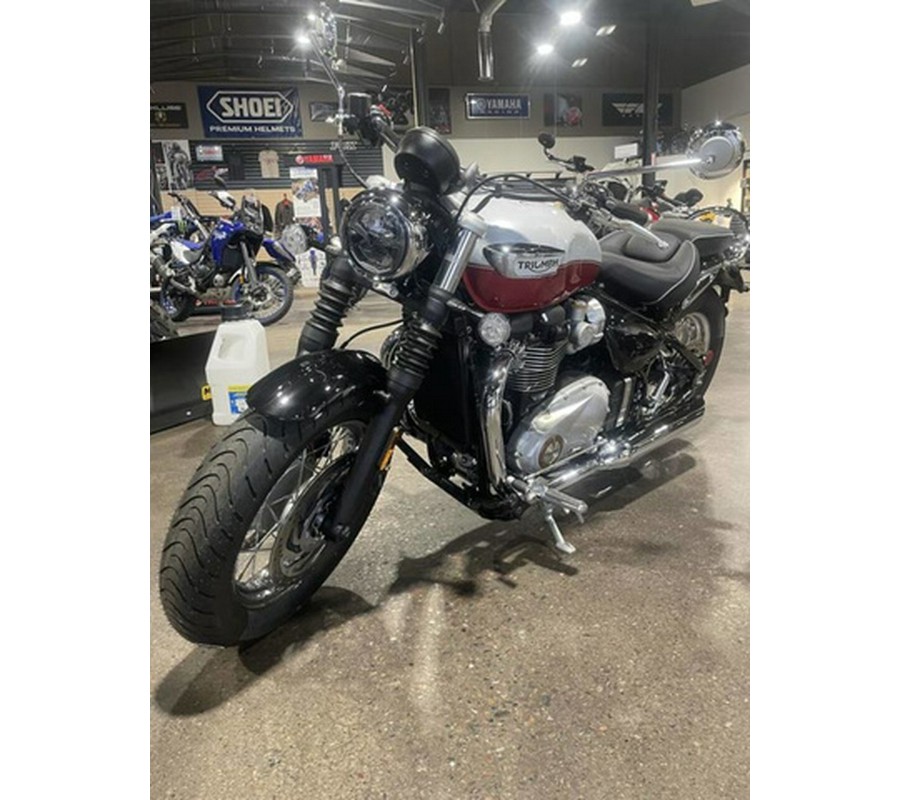2025 Triumph Bonneville Speedmaster Snowdonia Cranberry Red