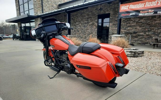 2026 Harley-Davidson® Street Glide® Blood Orange Black Trim