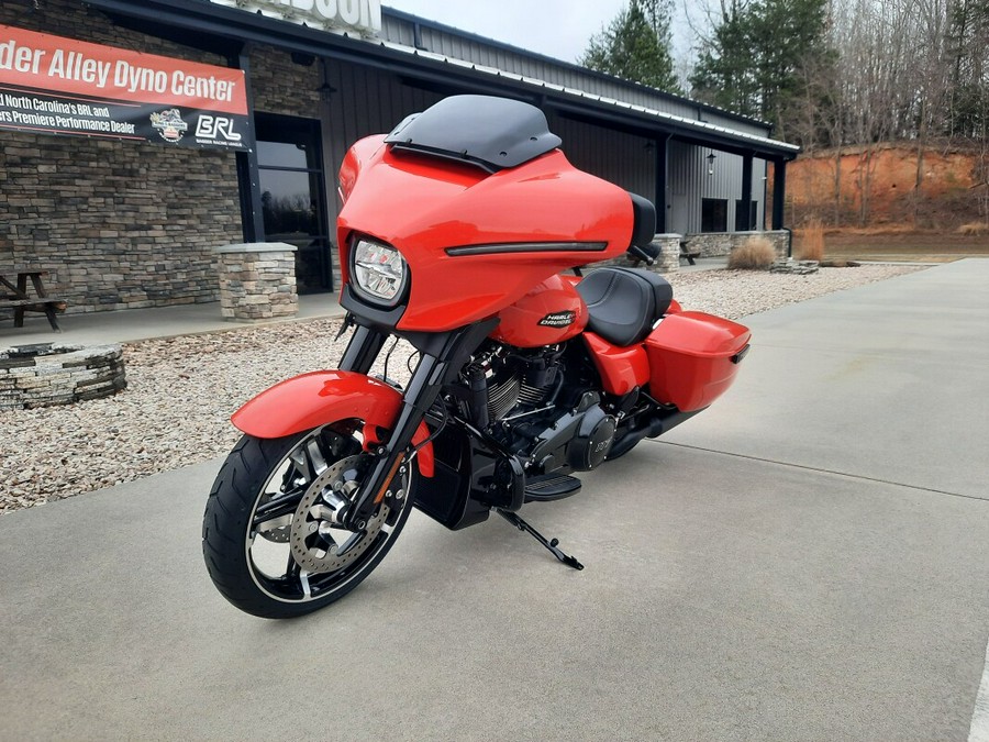 2026 Harley-Davidson® Street Glide® Blood Orange Black Trim