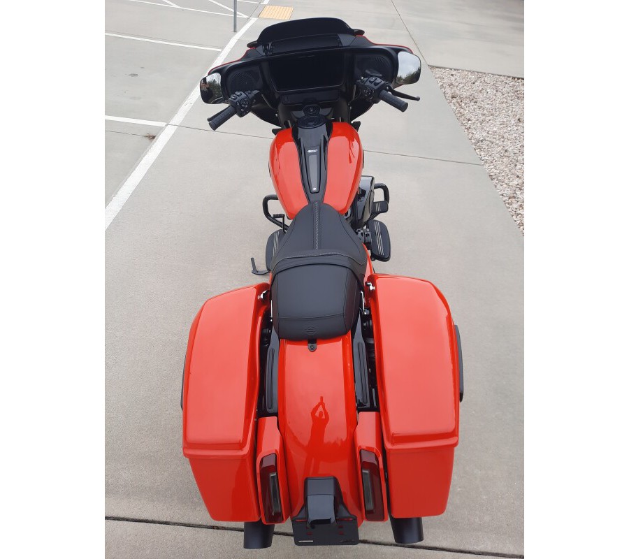 2026 Harley-Davidson® Street Glide® Blood Orange Black Trim