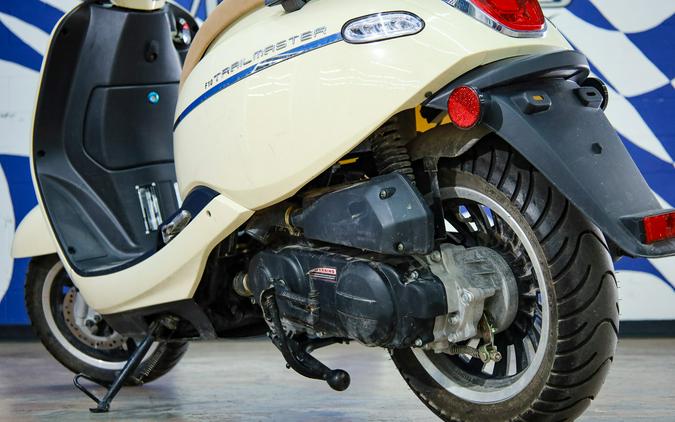 2021 F 10 - TrailMaster