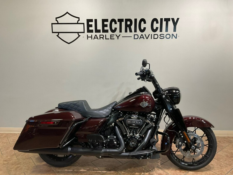 2022 Harley-Davidson Road King Special Midnight Crimson FLHRXS