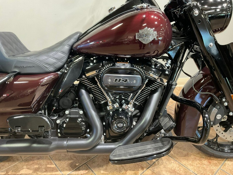 2022 Harley-Davidson Road King Special Midnight Crimson FLHRXS