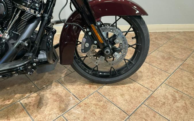 2022 Harley-Davidson Road King Special Midnight Crimson FLHRXS