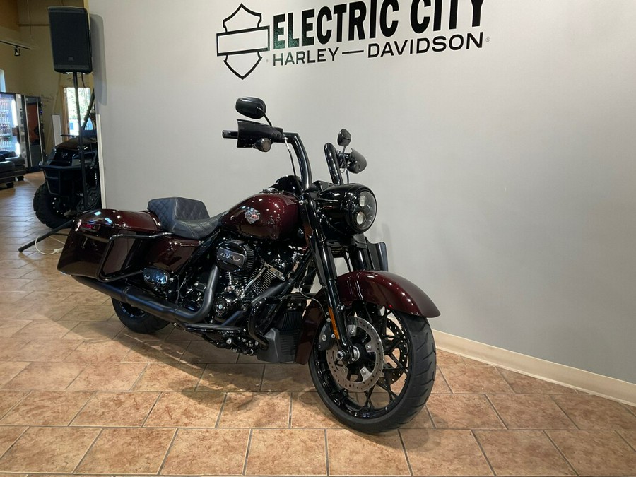 2022 Harley-Davidson Road King Special Midnight Crimson FLHRXS