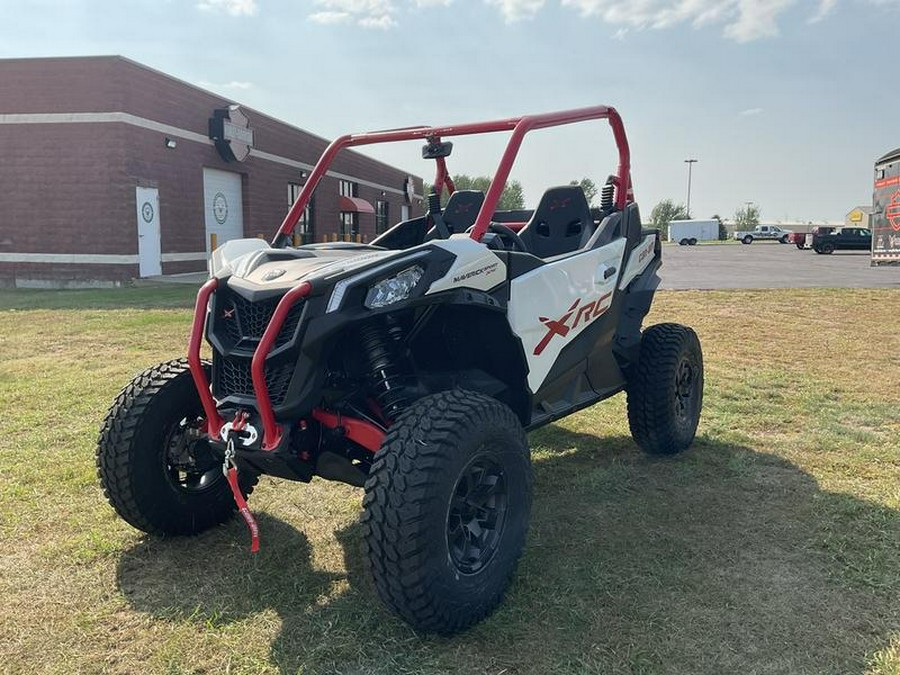 2024 Can-Am® Maverick Sport X rc 1000R