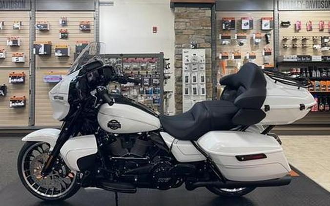 2026 Harley-Davidson® FLHXL - Street Glide® Limited