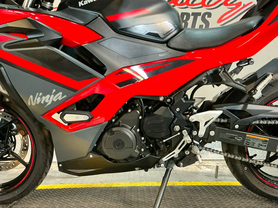 2025 Kawasaki Ninja® 500 SE ABS