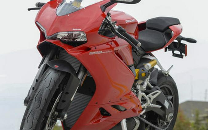 2024 Ducati Panigale V4 S Red