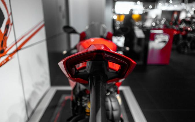 2024 Ducati Panigale V4 S Red