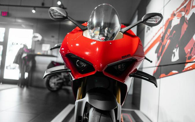 2024 Ducati Panigale V4 S Red