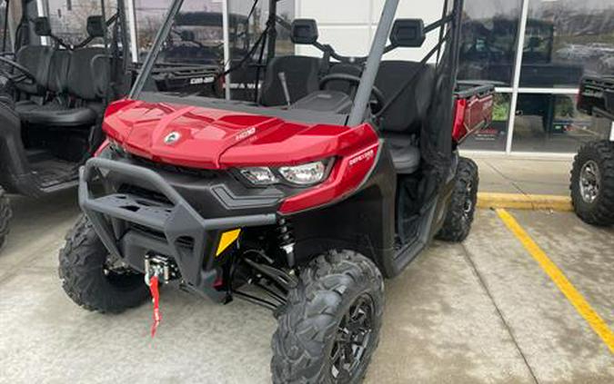 2024 Can-Am Defender XT HD10