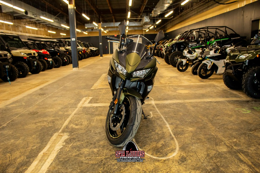 2024 Kawasaki Ninja® 650 ABS - Metallic Covert Green/Metallic