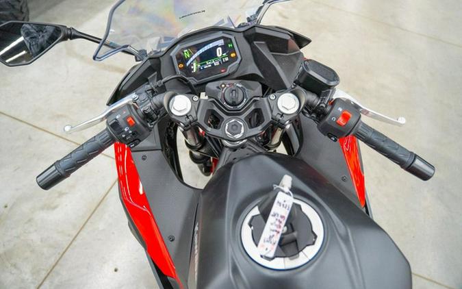 2025 Kawasaki Ninja 500 KRT Edition SE ABS