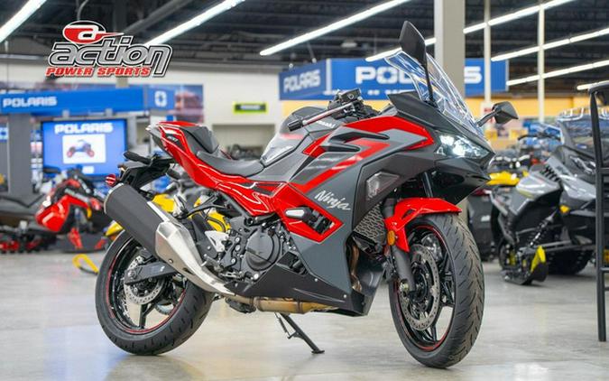 2025 Kawasaki Ninja 500 KRT Edition SE ABS