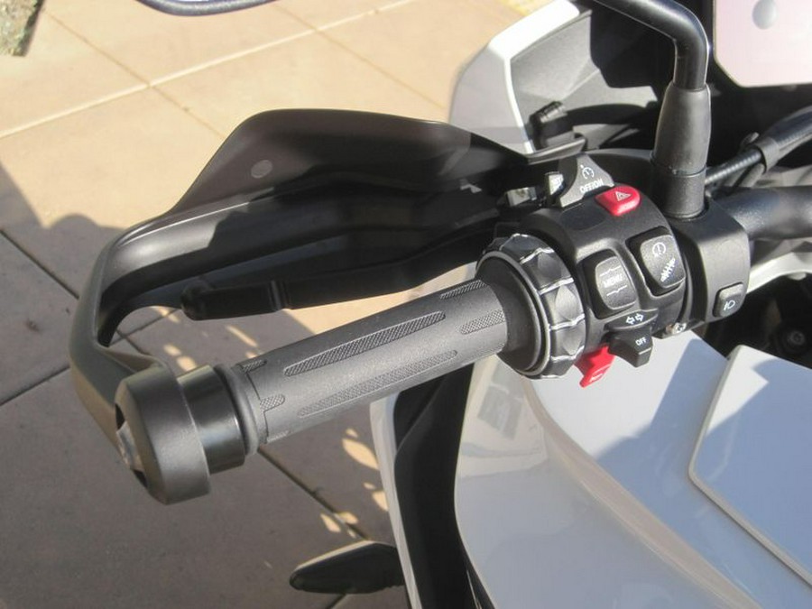 2026 BMW S 1000 XR Low Suspension