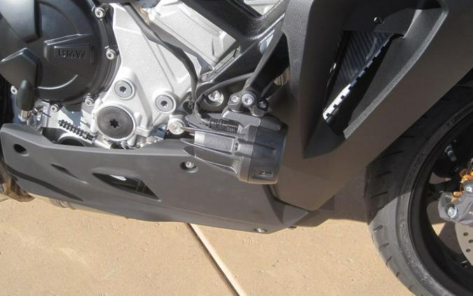 2026 BMW S 1000 XR Low Suspension