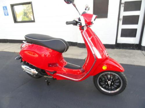 2023 Vespa Sprint 150