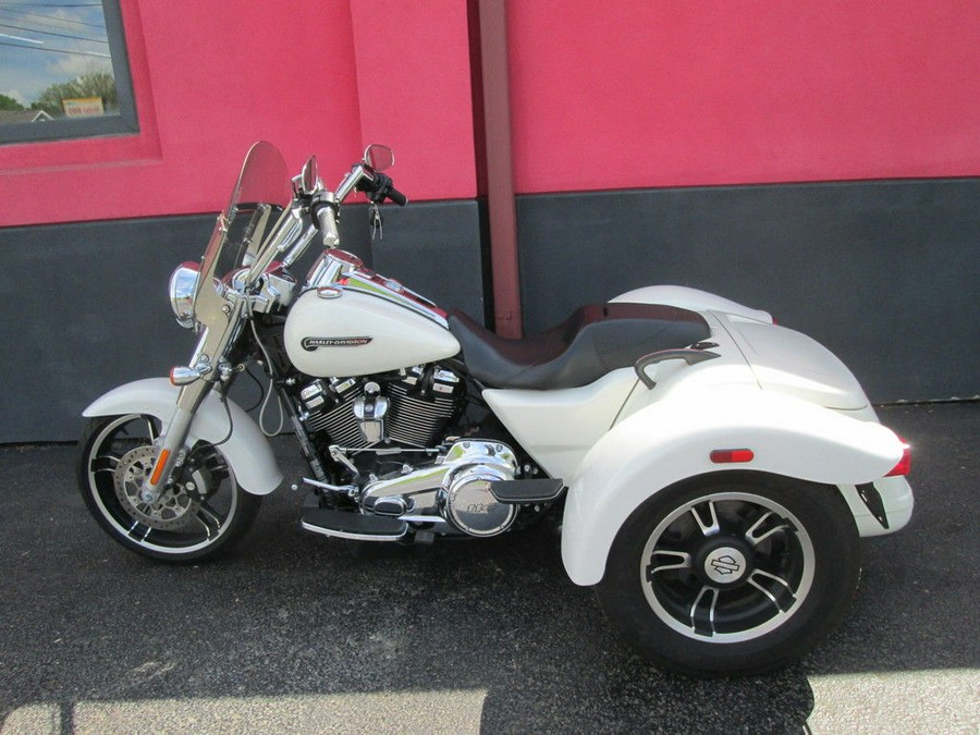 2019 Harley-Davidson® FLRT - Freewheeler®