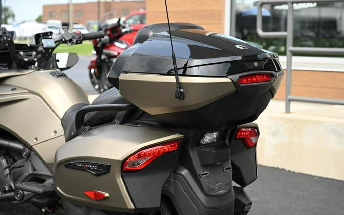 2021 Can-Am® Spyder® F3 Limited Dark