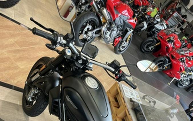 2025 Ducati Scrambler 800 Icon Dark