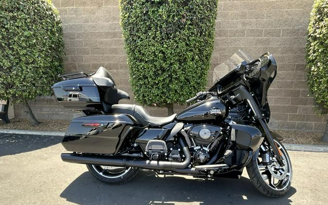 FLHXU 2025 Street Glide® Ultra