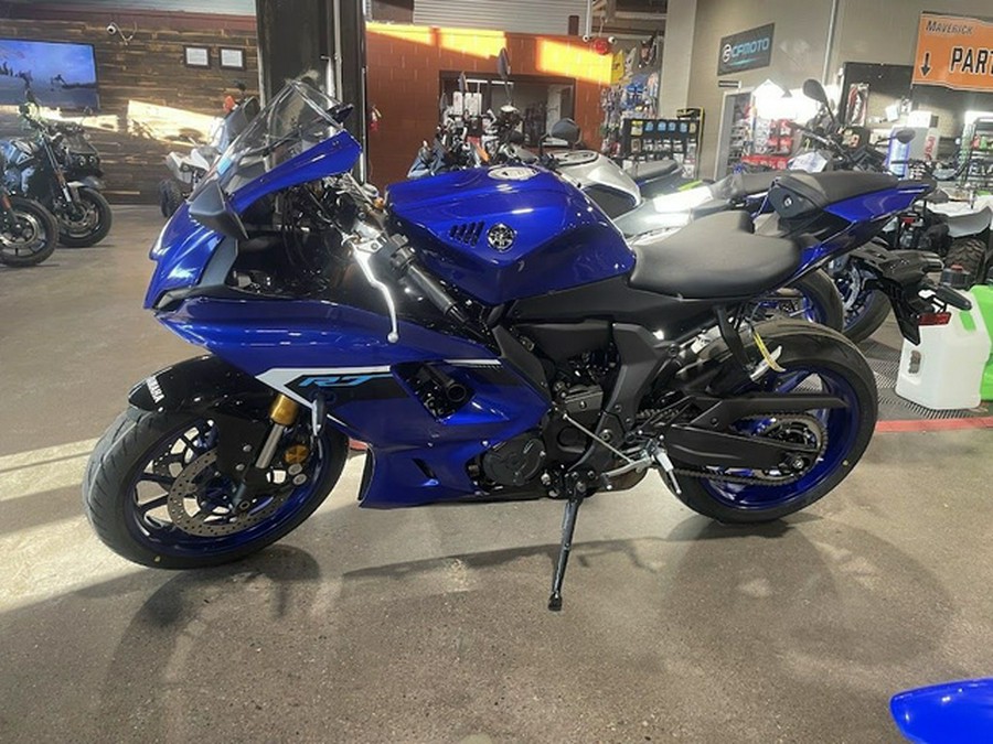 2025 Yamaha YZF R7