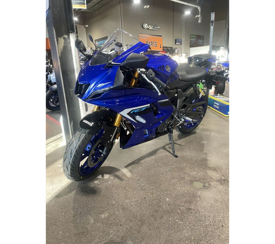 2025 Yamaha YZF R7