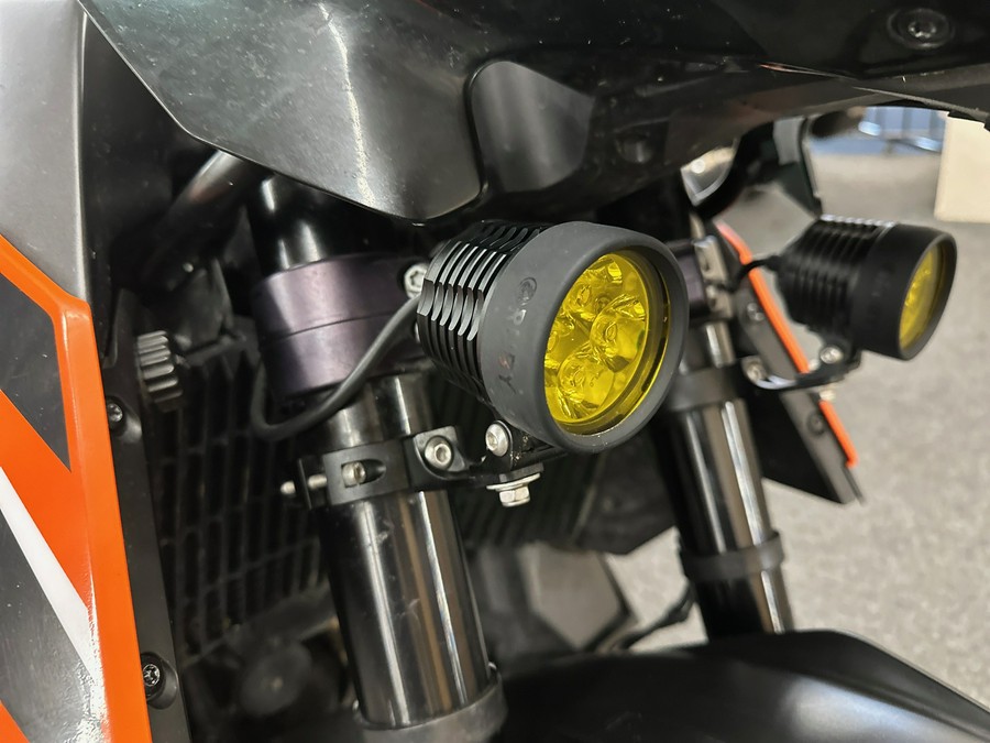 2021 KTM Adventure 890