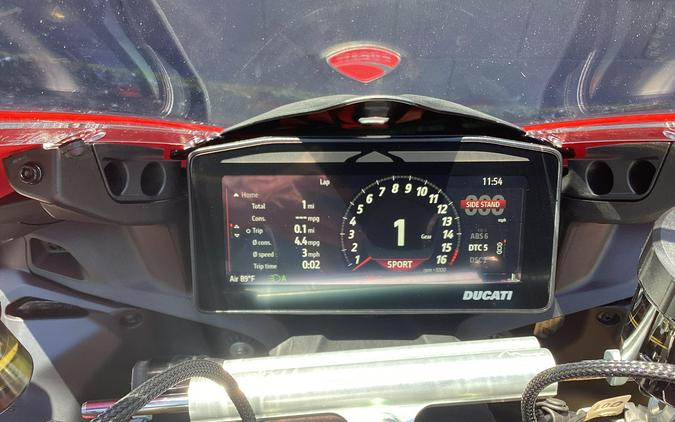 2026 Ducati PANIGALE V4 S