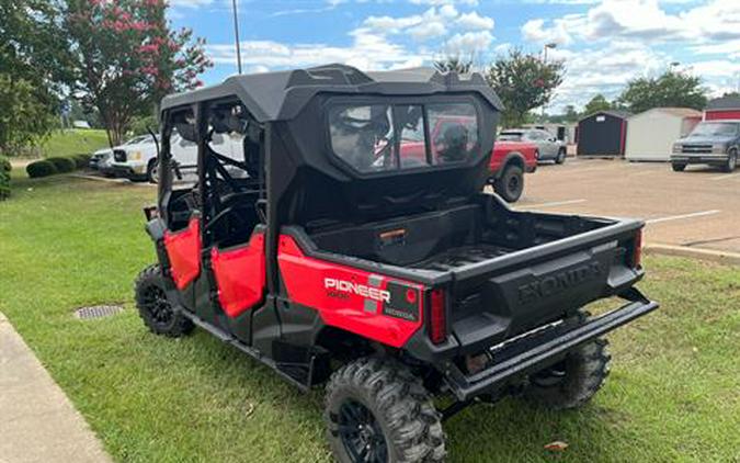 2023 Honda Pioneer 1000-6 Deluxe Crew