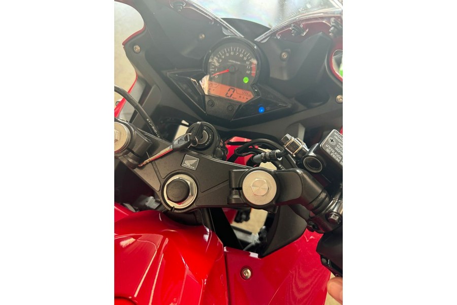 2021 Honda CBR300R ABS