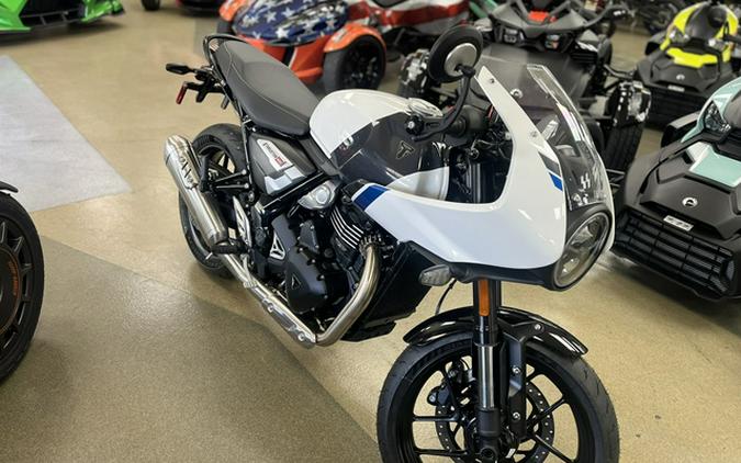 2026 Triumph Thruxton 400