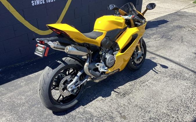 2026 Ducati PANIGALE V2S