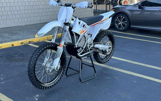 2017 Alta Motors Redshift MX