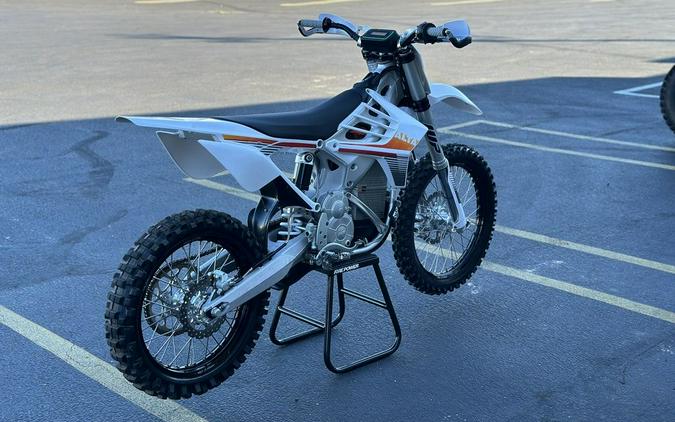 2017 Alta Motors Redshift MX