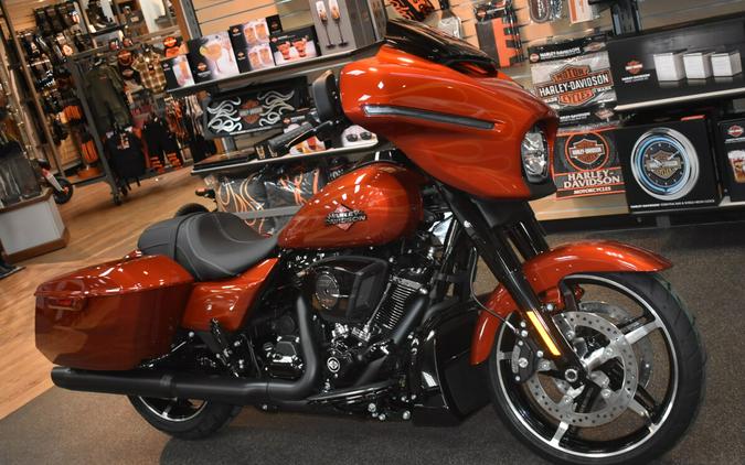 FLHX 2025 Street Glide®