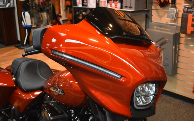 FLHX 2025 Street Glide®