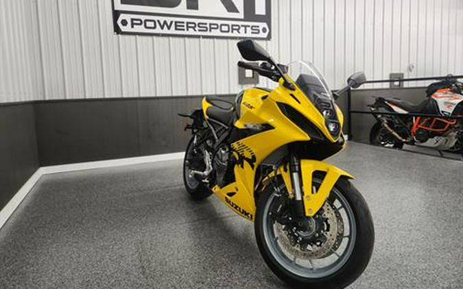 2024 Suzuki GSX-8R