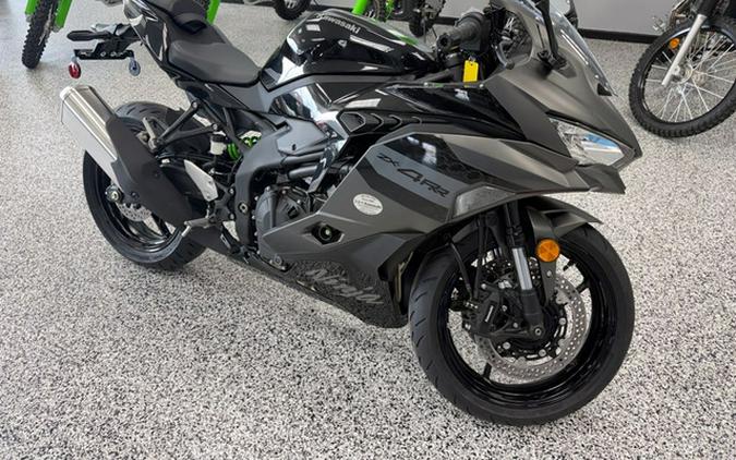 2026 Kawasaki Ninja ZX-4RR ABS