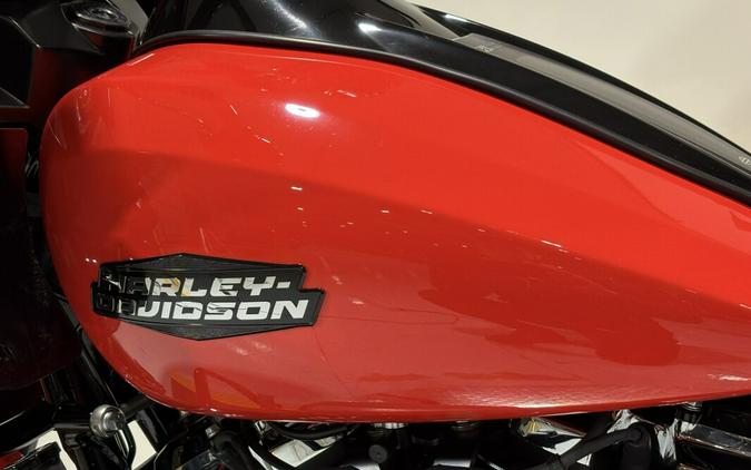 2026 Harley-Davidson® Road Glide® Blood Orange - Black