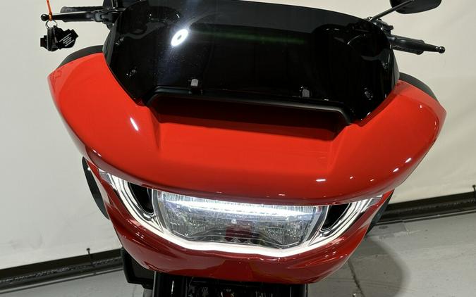 2026 Harley-Davidson® Road Glide® Blood Orange - Black