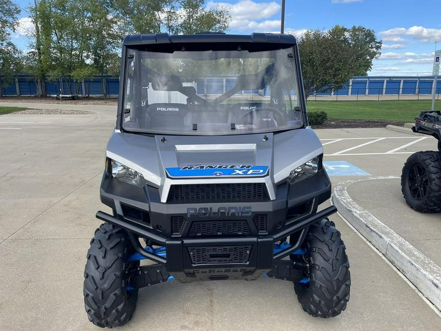 2017 Polaris® RANGER XP® 900 EPS Silver Pearl