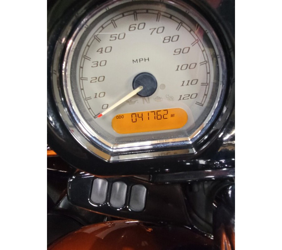 2015 Harley-Davidson® Road Glide® Special Amber Whiskey