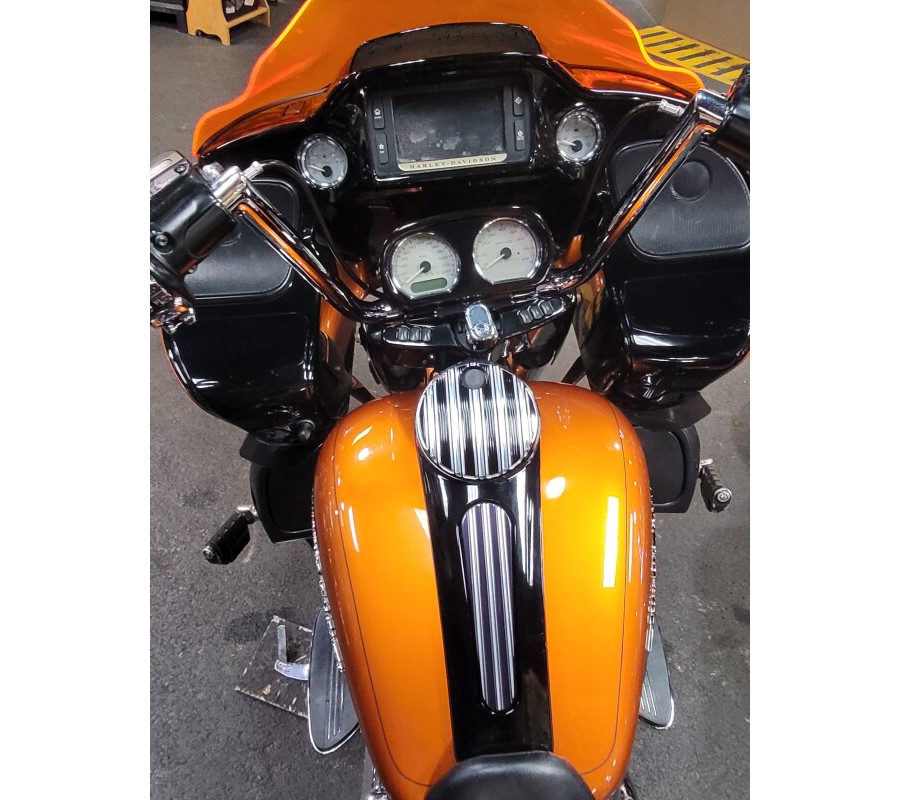 2015 Harley-Davidson® Road Glide® Special Amber Whiskey