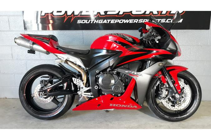 2008 CBR600RR - Honda