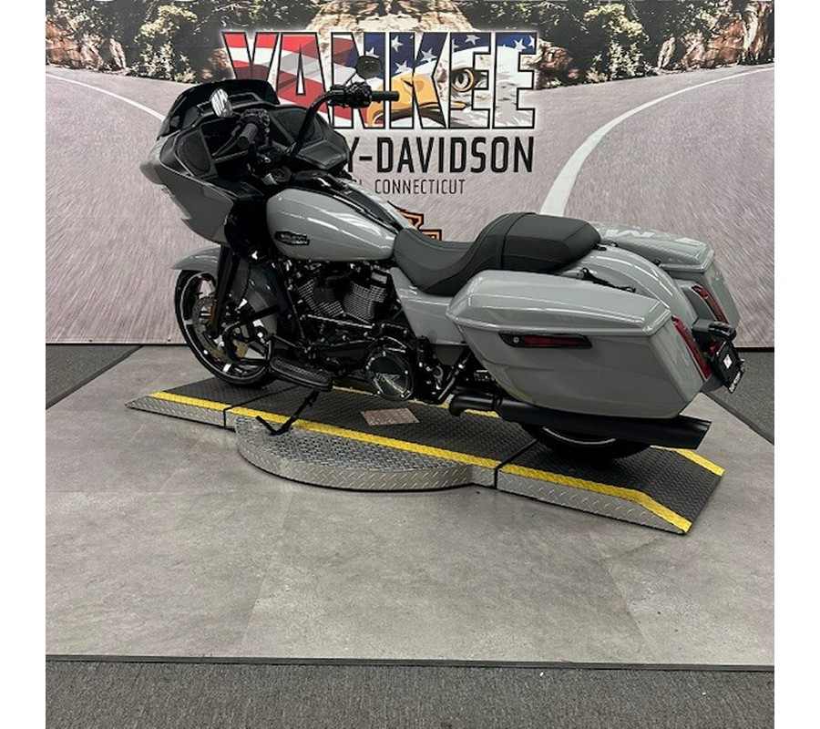 2024 FLTRX Road Glide®