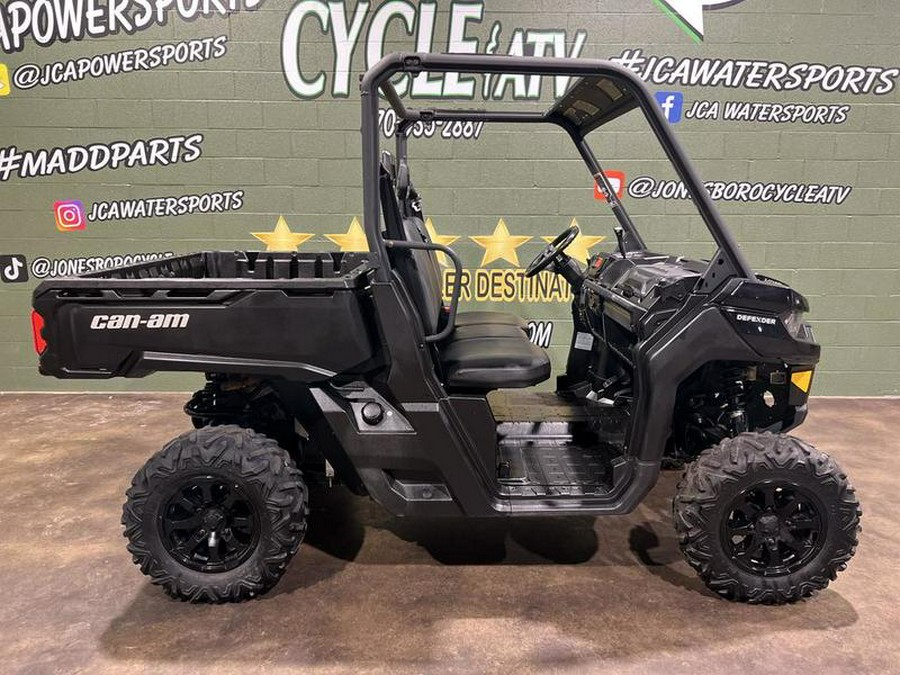 2022 Can-Am® Defender DPS HD10 Timeless Black