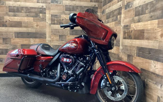 2023 Harley-Davidson Street Glide Special Heirloom Red Fade FLHXSANV