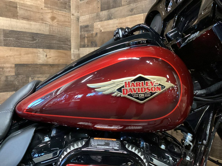 2023 Harley-Davidson® Street Glide® Special Heirloom Red Fade